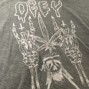 3/$25 OBEY graphic tee